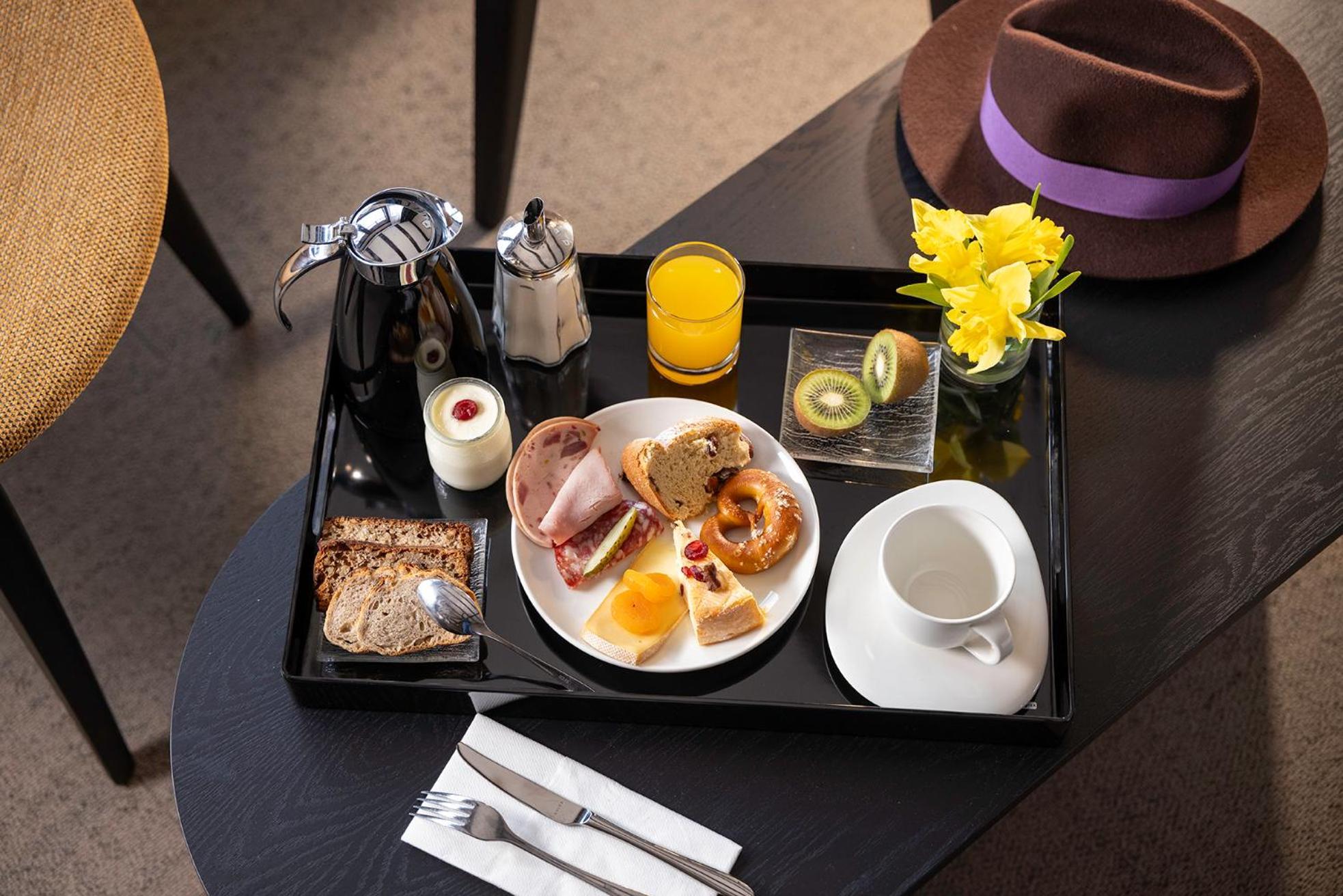 Hotel Le Colombier Оберне Экстерьер фото